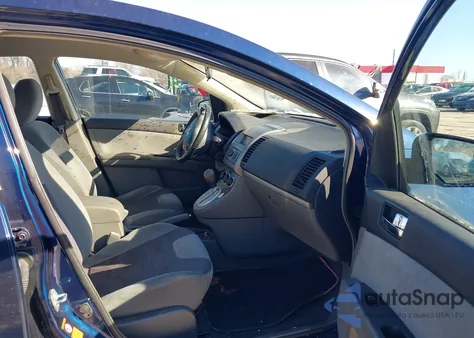 2007 Nissan Sentra 2.0S из США, поврежденный, VIN 3N1AB61E97L604562